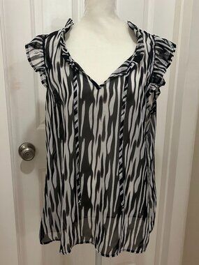 Bobeau Sleeveless Sheer Blouse - L